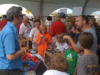 It's @bre! Schoolin' folks on #makerbot at #makerfaire #Detroit